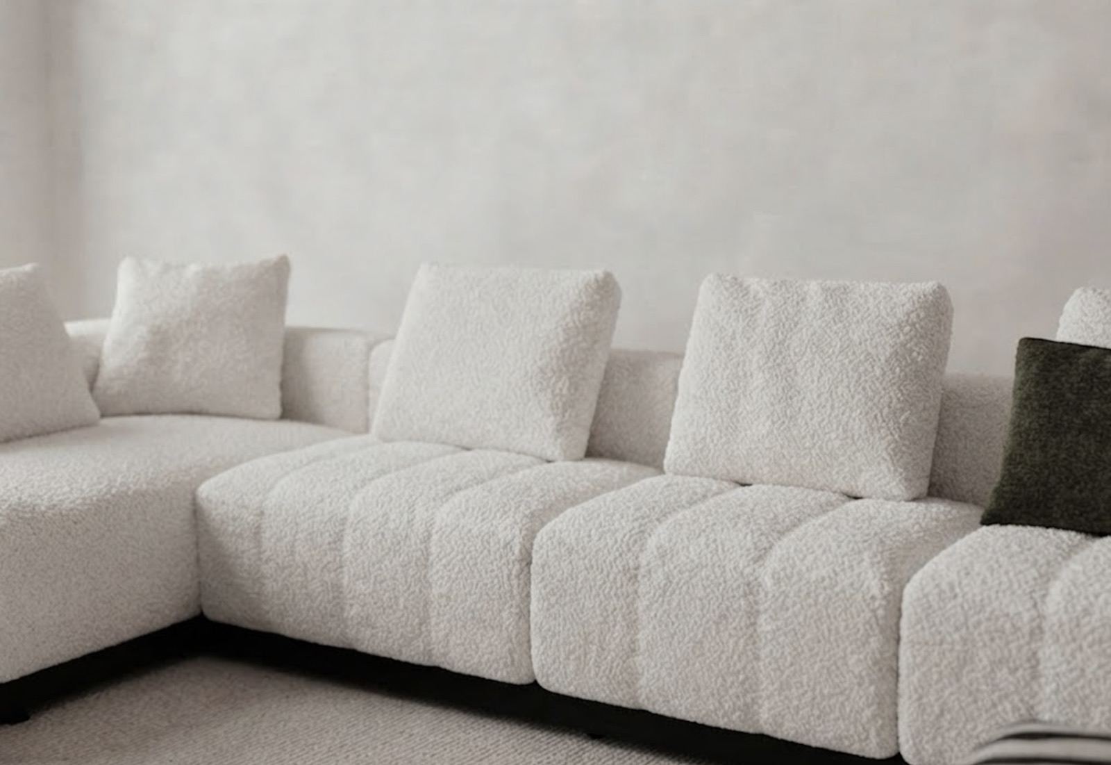 The Luca Sectional — view 3